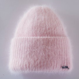 розовая зимняя шапка на флисе
